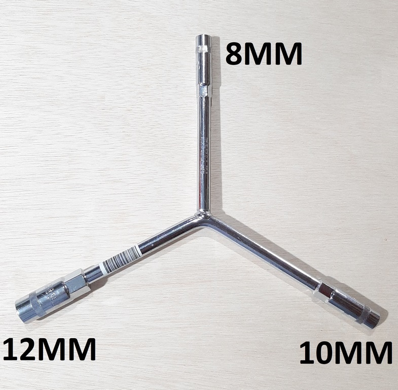 LLAVE EN Y CON TRES DADOS 8MM-10MM-12MM CRV110003